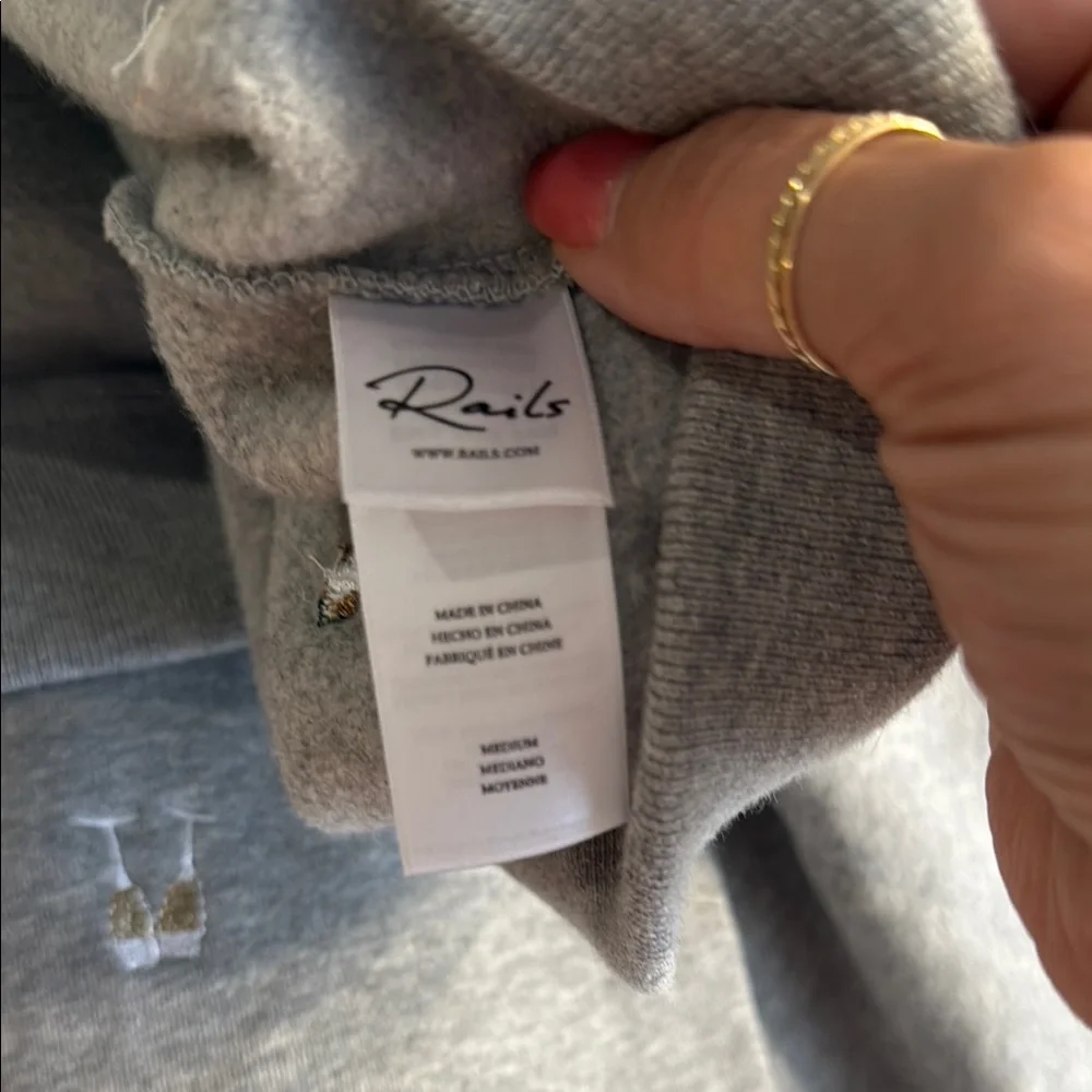 Rails Grey Varsity Cheers Embroidered Champagne Graphic Sweatshirt size M - Picture 5 of 9